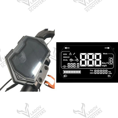 Дисплей за Kukirin G2 Master, монтиран на стеблото, и схема на екрана със скорост, напрежение и пробег